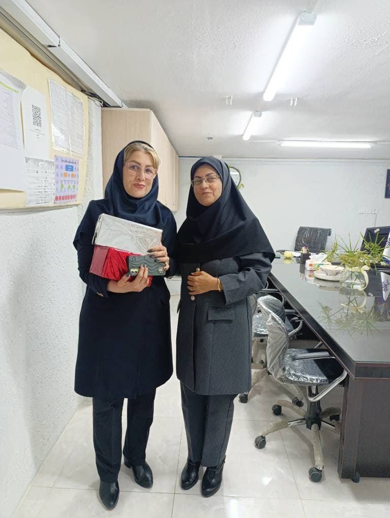 دبیرستان غیردولتی دخترانه پرتو دانش