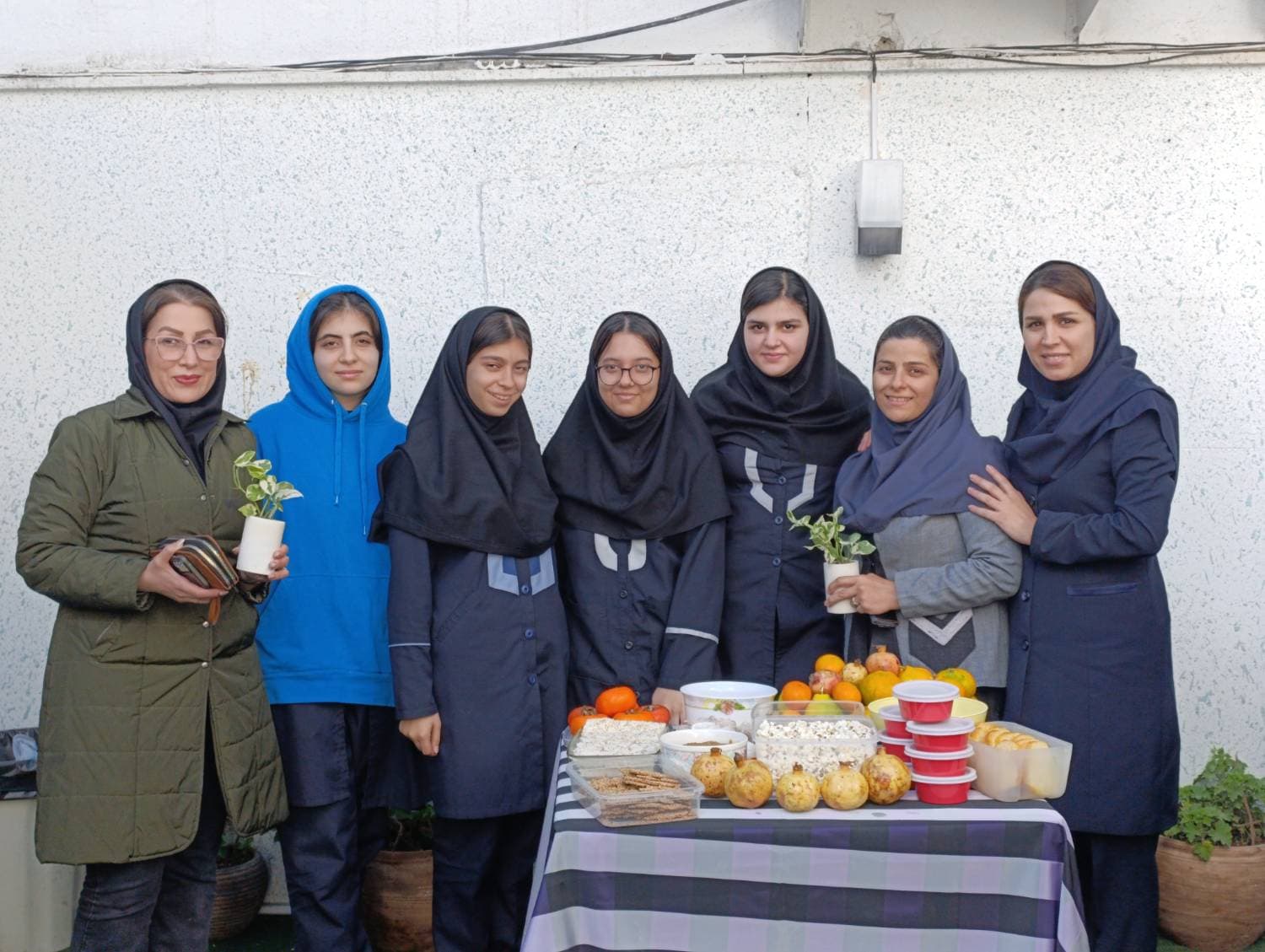 دبیرستان غیردولتی دخترانه پرتو دانش